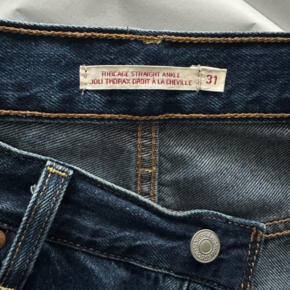 Levi’s Ribcage Straight Ankle Women’s Jeans with Raw Hem Size 31 - Picture 11 of 16